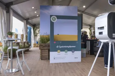 TM Contract Planke 3520 Shooting Foire Agricole
