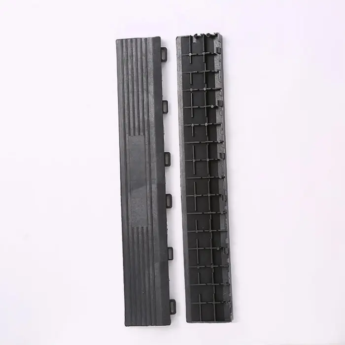 TM Aero Rampe Schwarz