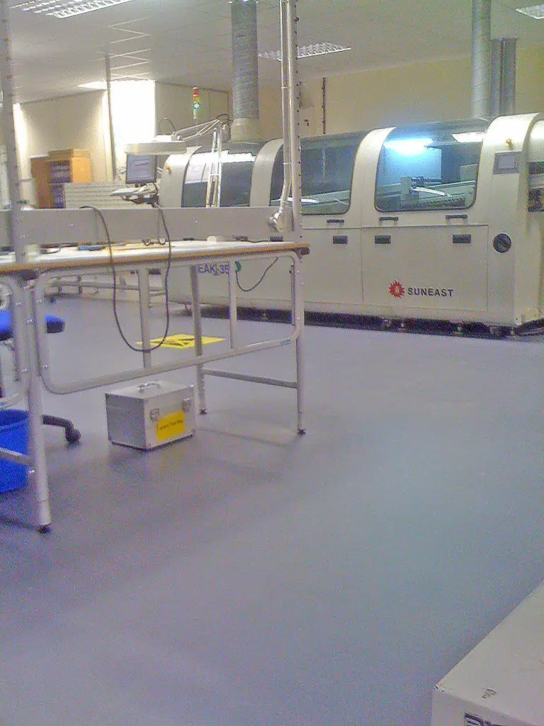 ESD-Boden